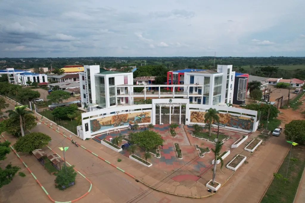 Campus UAP — era digital